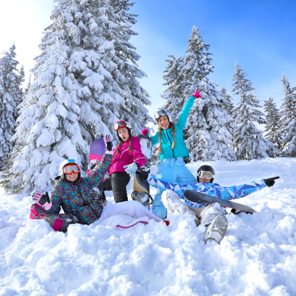 La-tua-sicurezza-nelle-piste-nella-stagione-invernale-600x600 Polizza RC Sciatori