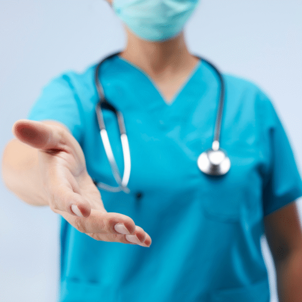 Perche-oggi-le-polizze-sanitarie-sono-indispensabili-600x600 Assicurazione sanitaria